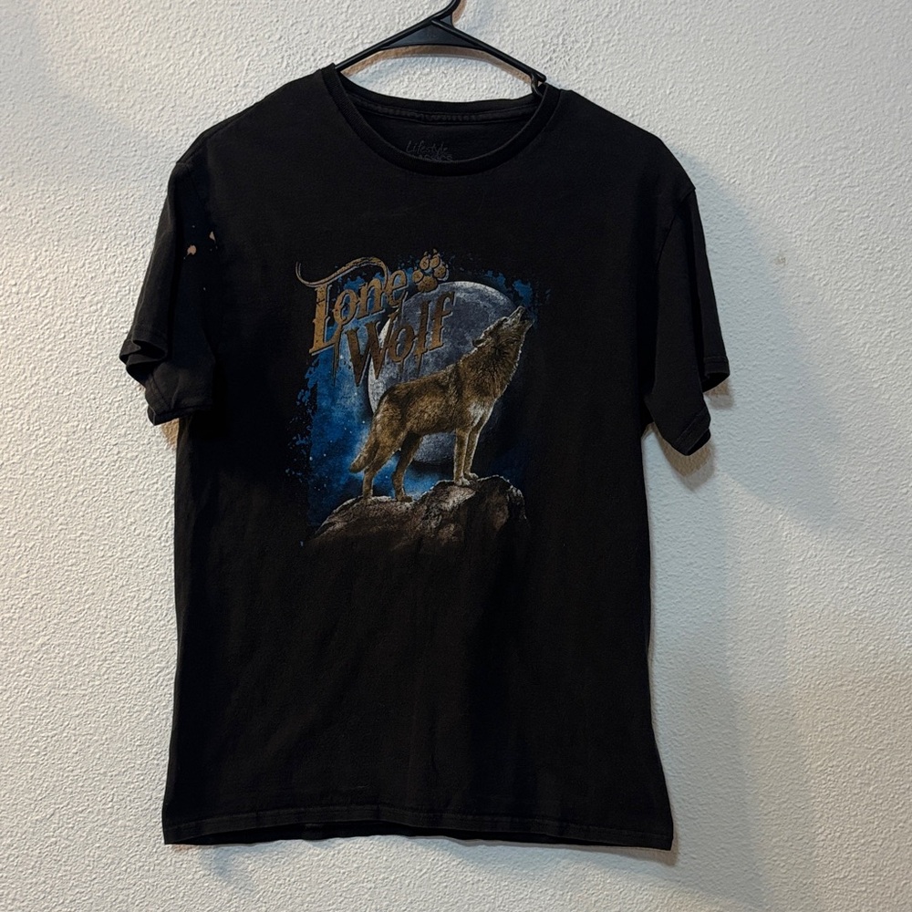 Lifestyle Classics Lone Wolf Black Graphic T-Shirt